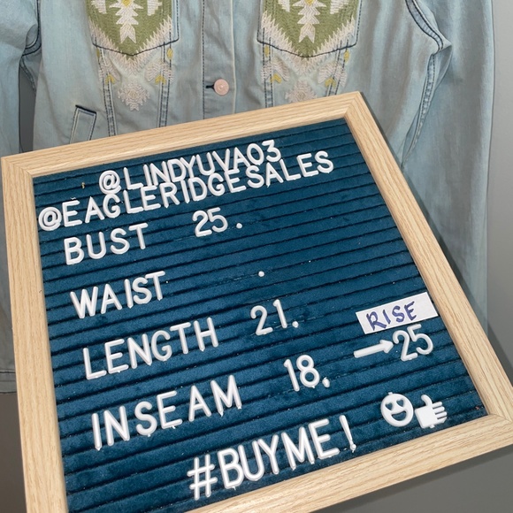 EUC LuLaRoe Harvey Southwestern Embroidered Light Wash Jean Jacket Size Large - Picture 6 of 6